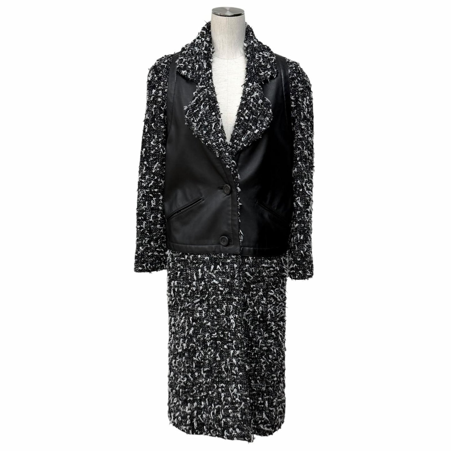 Chanel Alpaca Blend Wood Logo Button Calfskin Switch Ribbon Tweed Coat Black