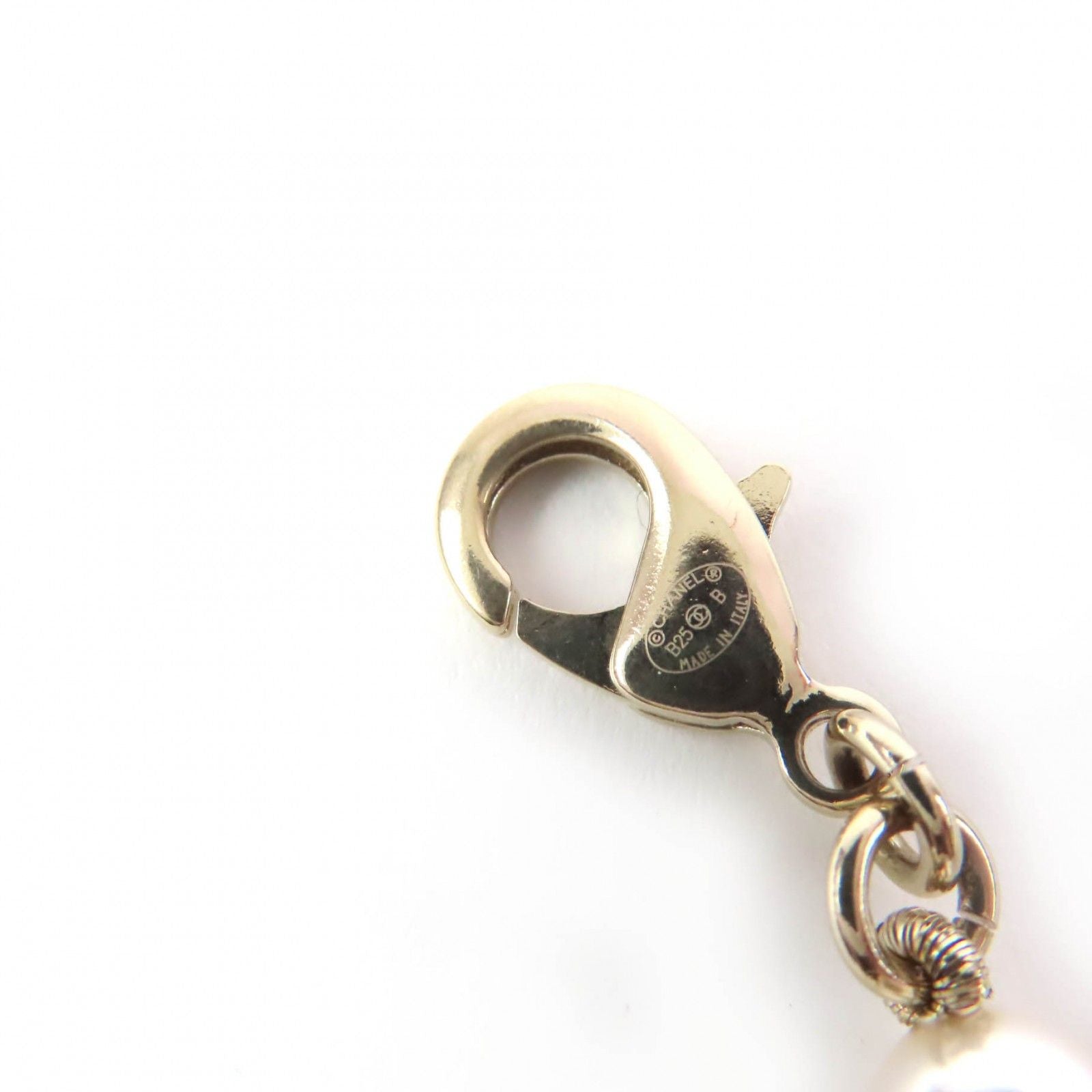 Chanel CC Logo Heart Rhinestone Faux Pearl Bracelet Gold — view 5