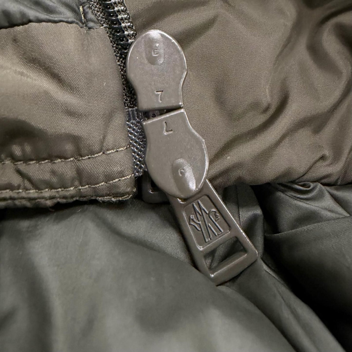 Bvlgari Moncler Melampyre Logo Patch Hooded Double Zip Up Jacket Khaki 0 — view 8