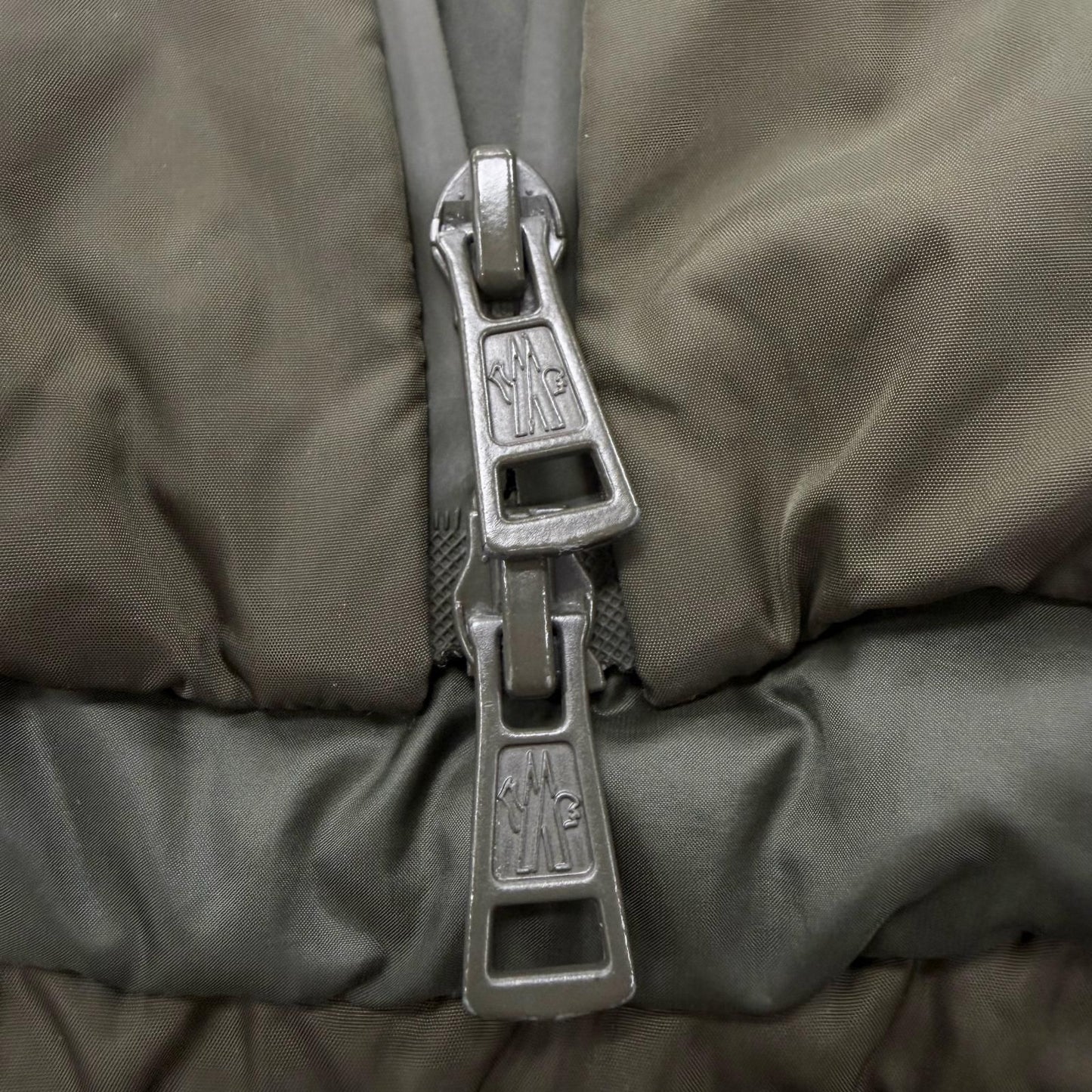 Bvlgari Moncler Melampyre Logo Patch Hooded Double Zip Up Jacket Khaki 0 — view 7