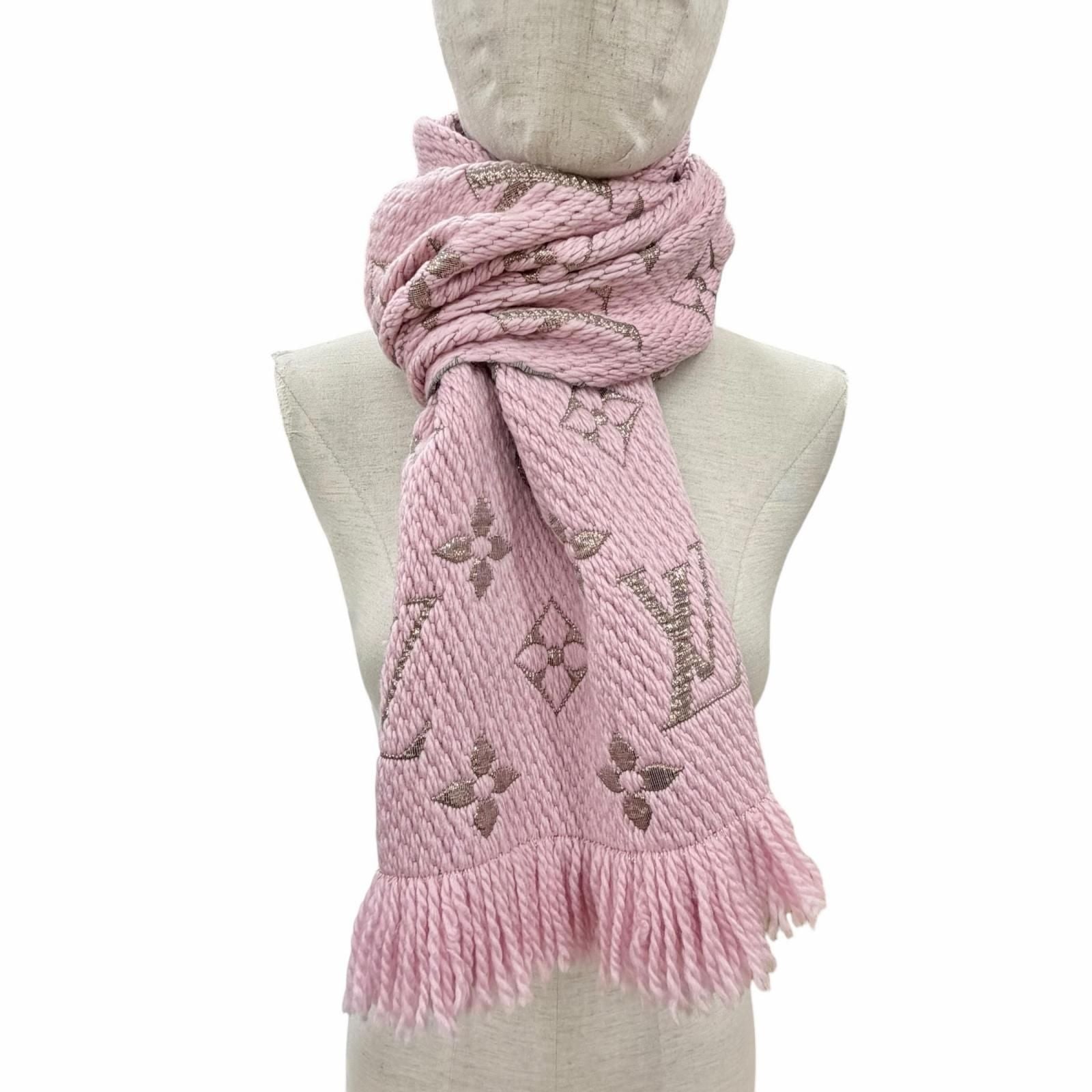 Louis Vuitton Echarpe Logo Mania Shine Wool Silk Blend Scarf Pink Gold — view 3
