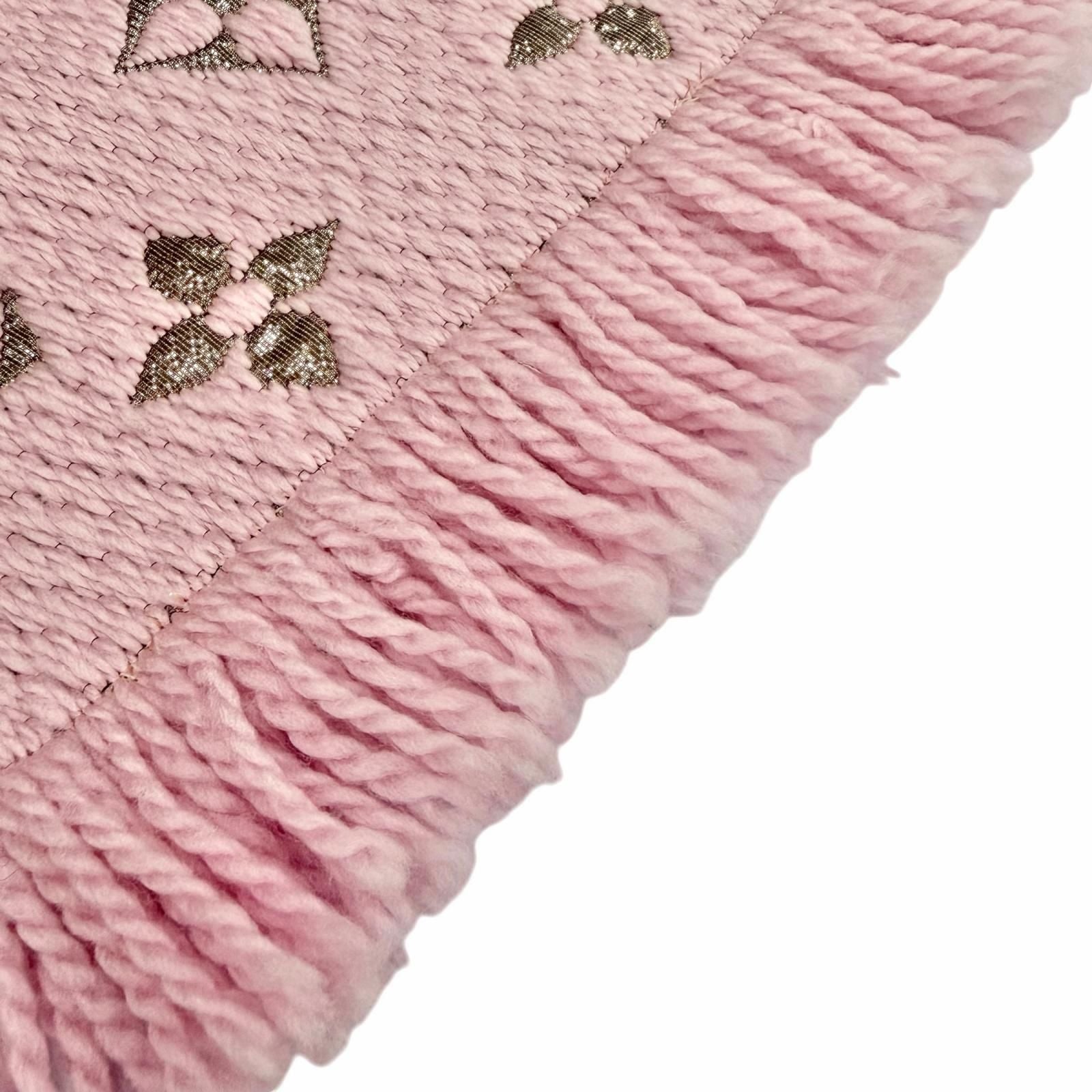 Louis Vuitton Echarpe Logo Mania Shine Wool Silk Blend Scarf Pink Gold — view 5
