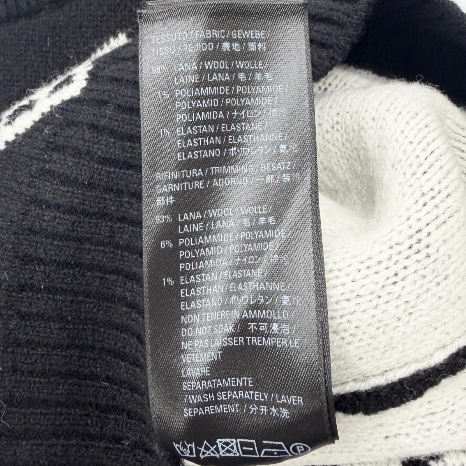 Balenciaga Wool Logo All Over Pattern Crew Neck Overall Knit Sweater Black White — view 7