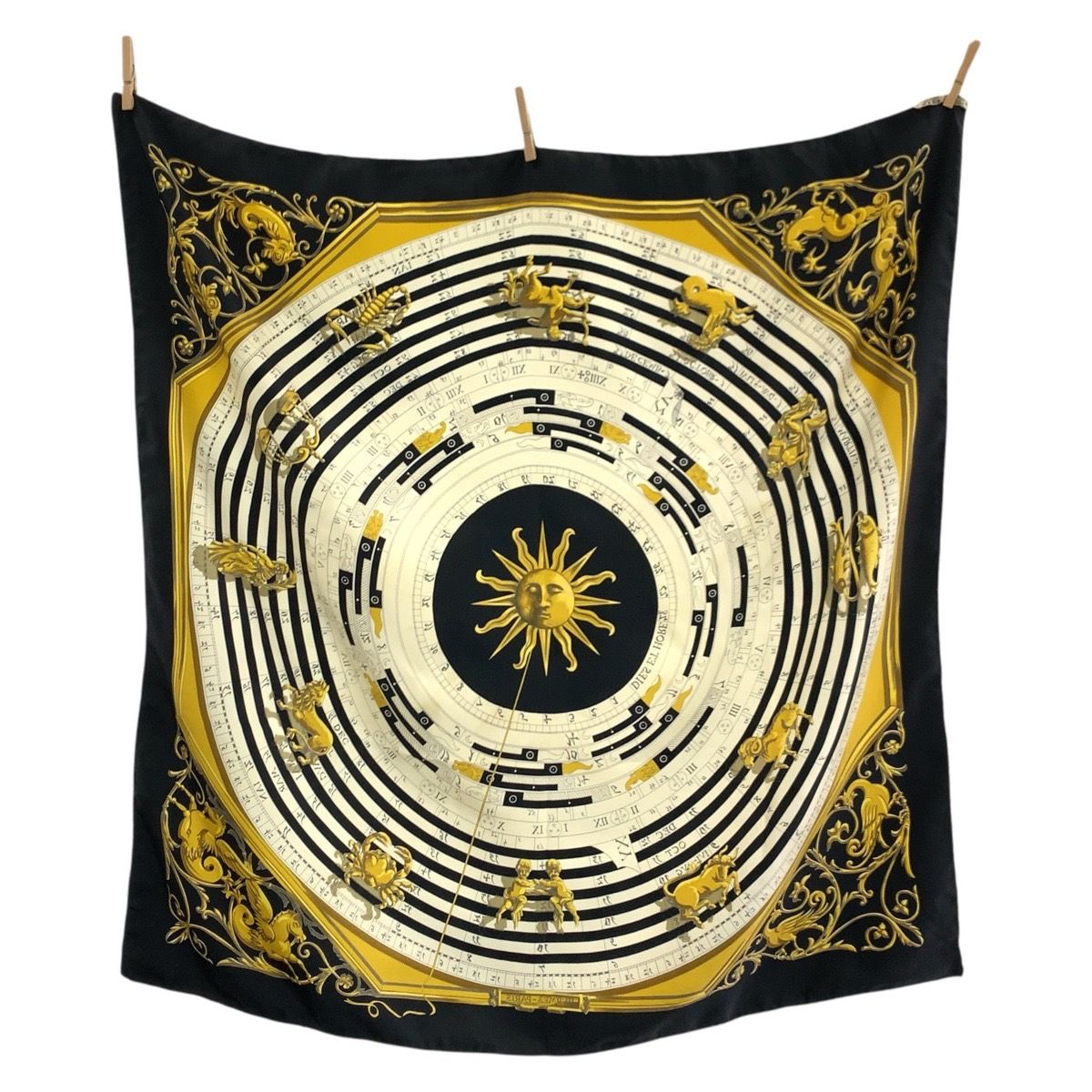 Hermes Dies ET Hore Carre 90 Black Multicolor Silk Scarf — view 2