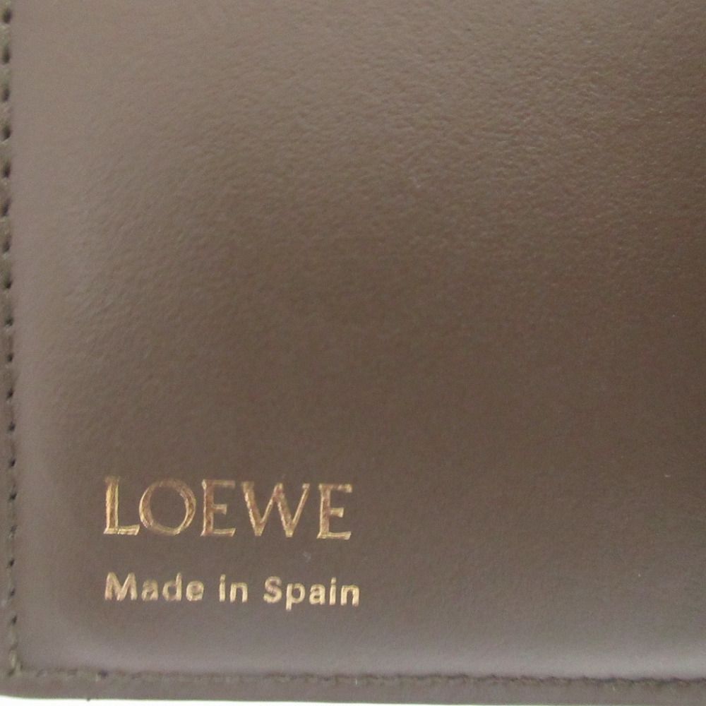 Loewe Pebble Small Vertical Wallet Leather Khaki Trifold — view 8