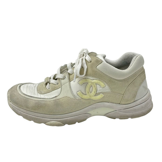 Chanel Sneakers 41 Ivory CC Logo