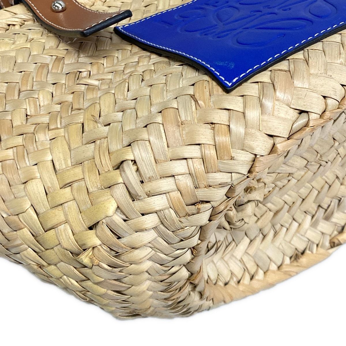 Loewe Tote Basket Beige Navy Brown Leather — view 6