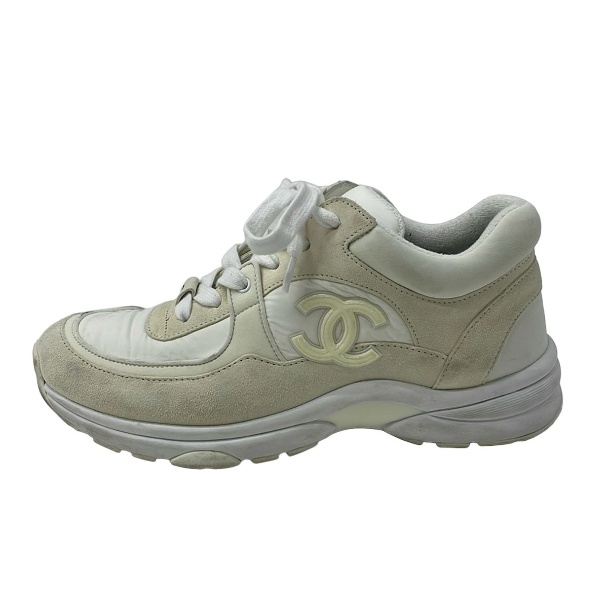 Chanel Sneakers 37 Ivory CC Logo