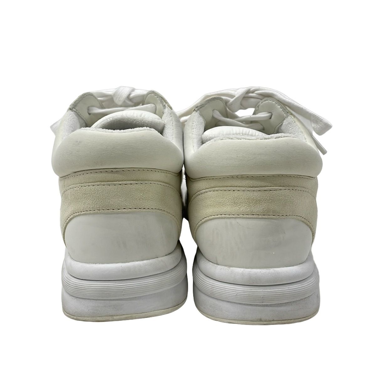 Chanel Sneakers 37 Ivory CC Logo — view 3