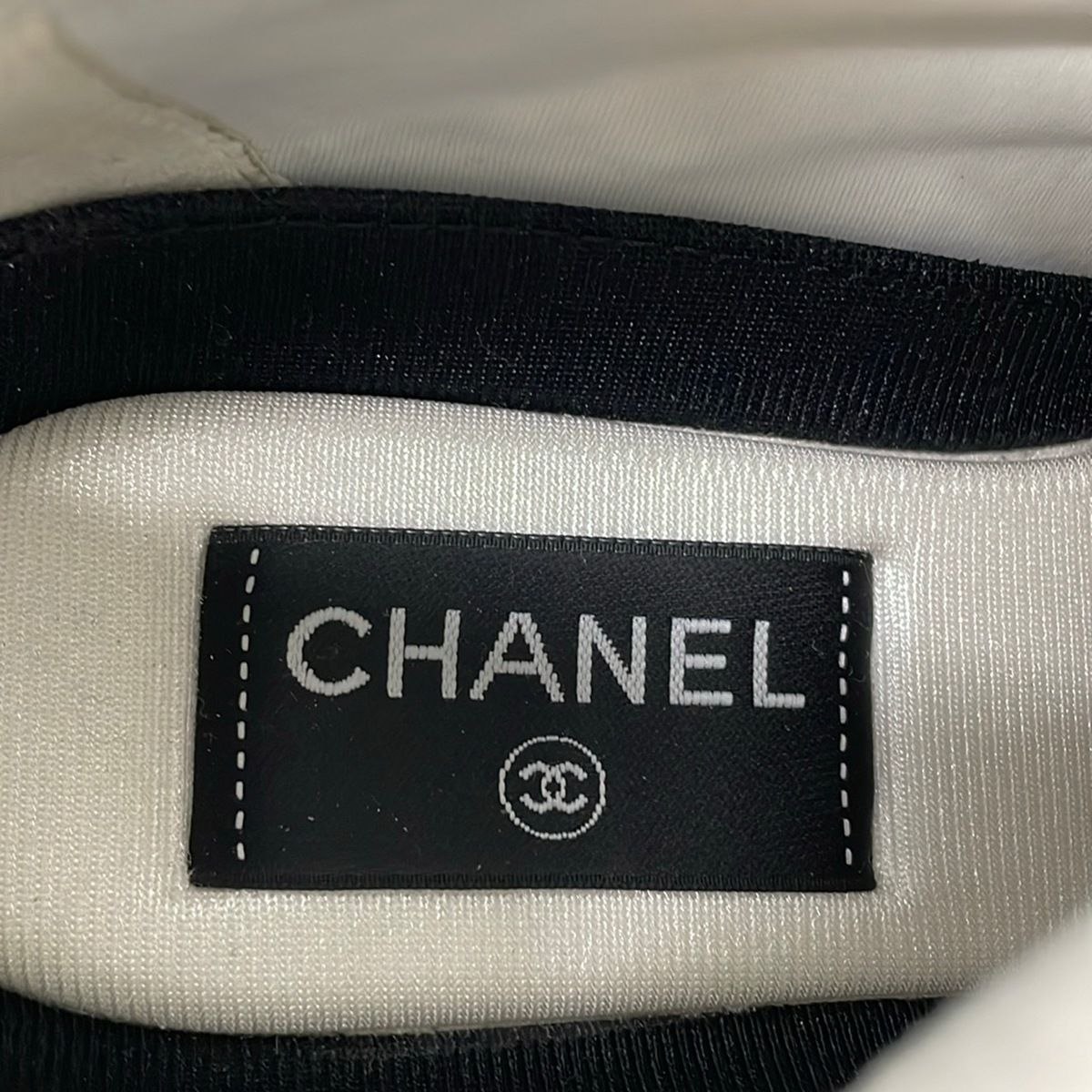 Chanel Sneakers 37 Ivory CC Logo — view 5