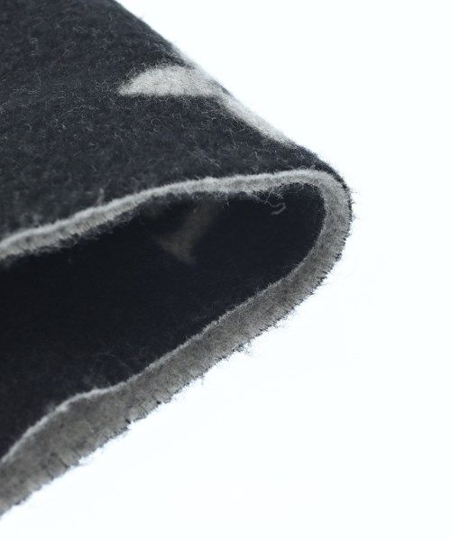 Louis Vuitton Scarf Black — view 3