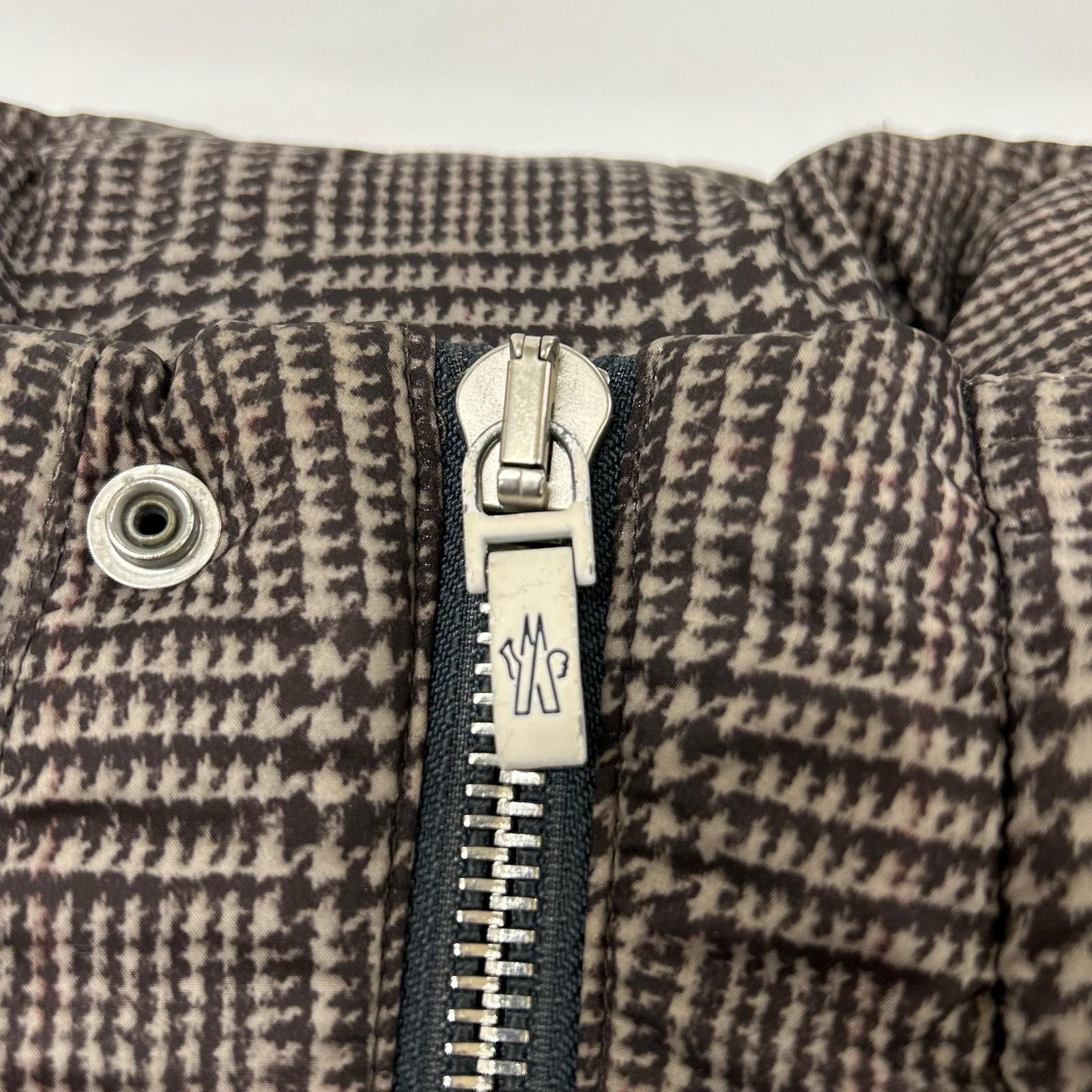 Moncler Gamme Blue Glen Check Print Down Jacket — view 7