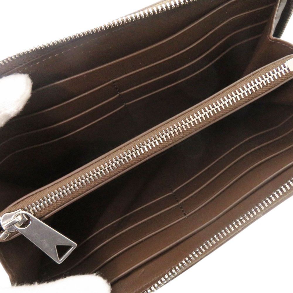 Bottega Veneta Maxi Intrecciato Leather Brown Wallet — view 5