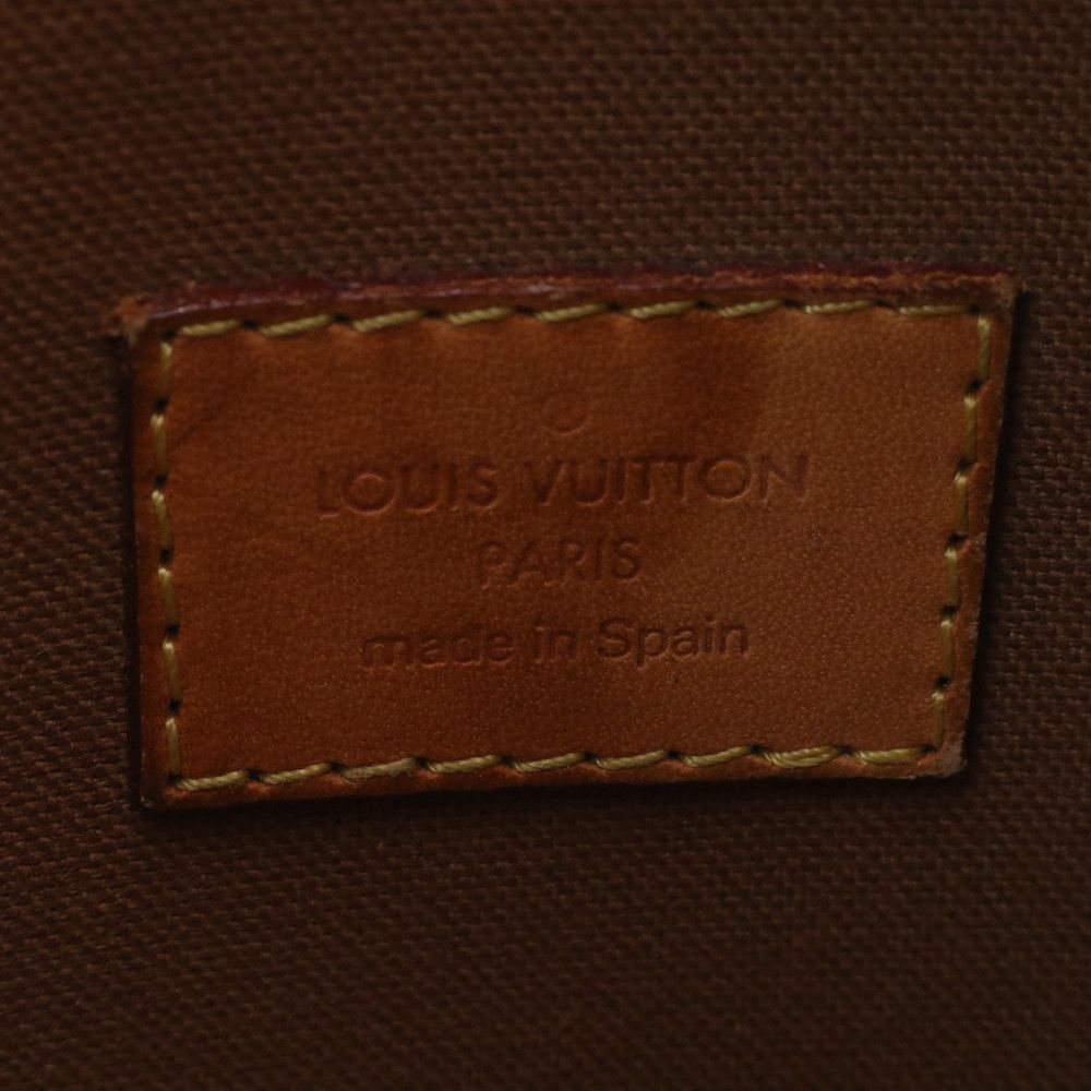 Louis Vuitton Monogram Odeon PM Leather Shoulder Bag Crossbody — view 8