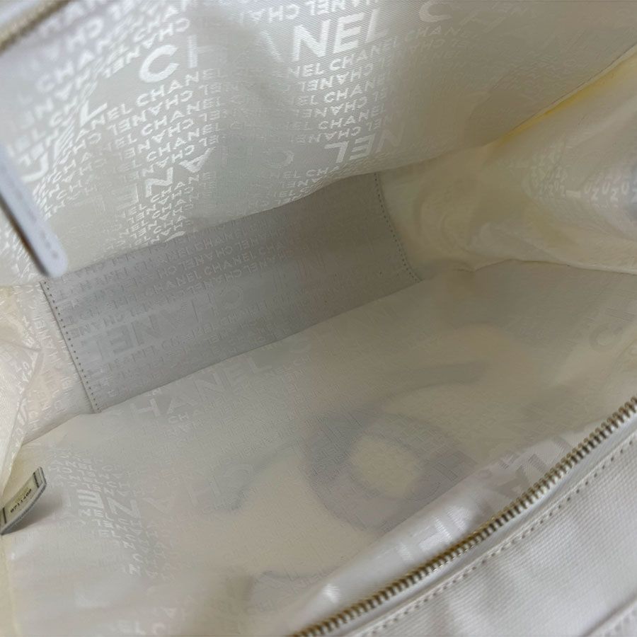 Chanel Handbag Black — view 5
