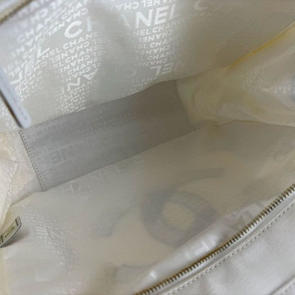 Chanel Handbag Black — view 5