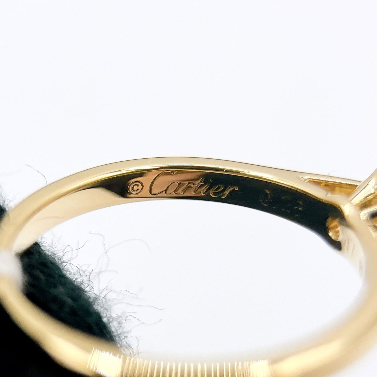 Cartier Solitaire Diamond Yellow Gold Gia Ring — view 4