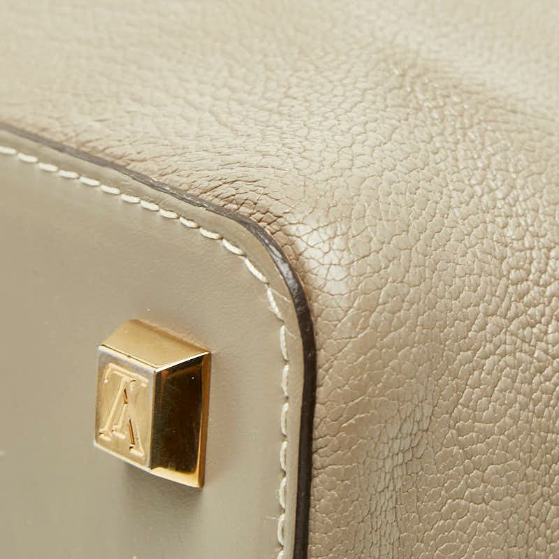 Louis Vuitton Suhali Angenue PM Handbag Verone Gray Leather — view 6