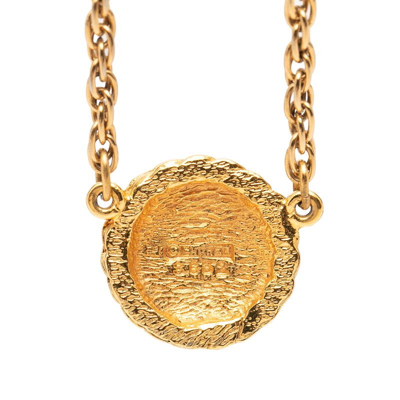 Chanel CC Logo Chain Necklace Gold Plated — view 2
