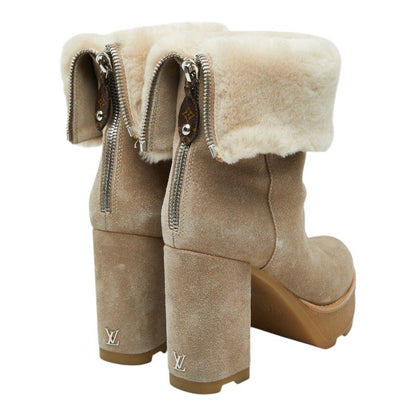 Louis Vuitton LV Bob Line Shearling Ankle Boots 37.5 Beige — view 2
