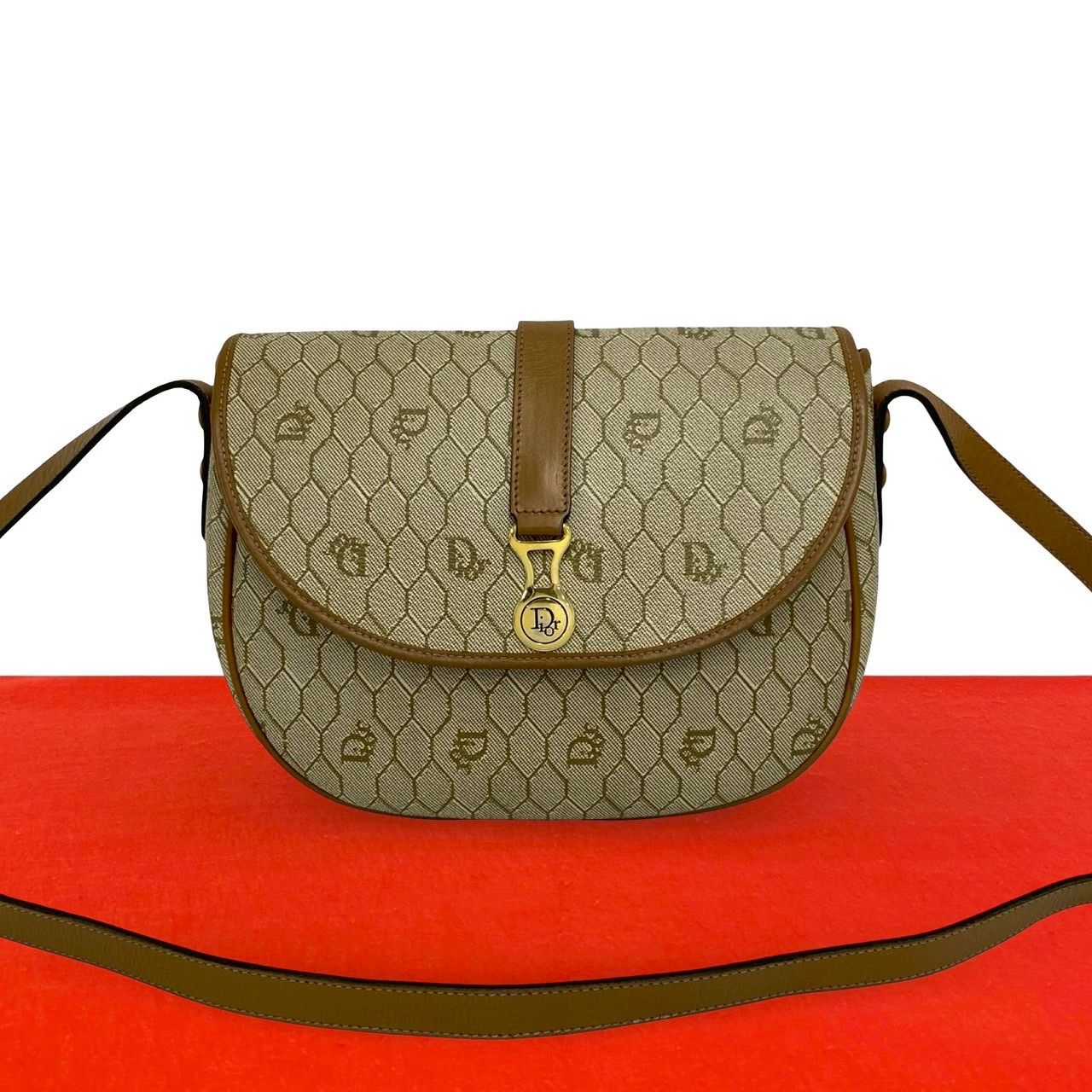 Dior Vintage Logo Honeycomb Pattern Leather Shoulder Bag Pochette Beige Brown