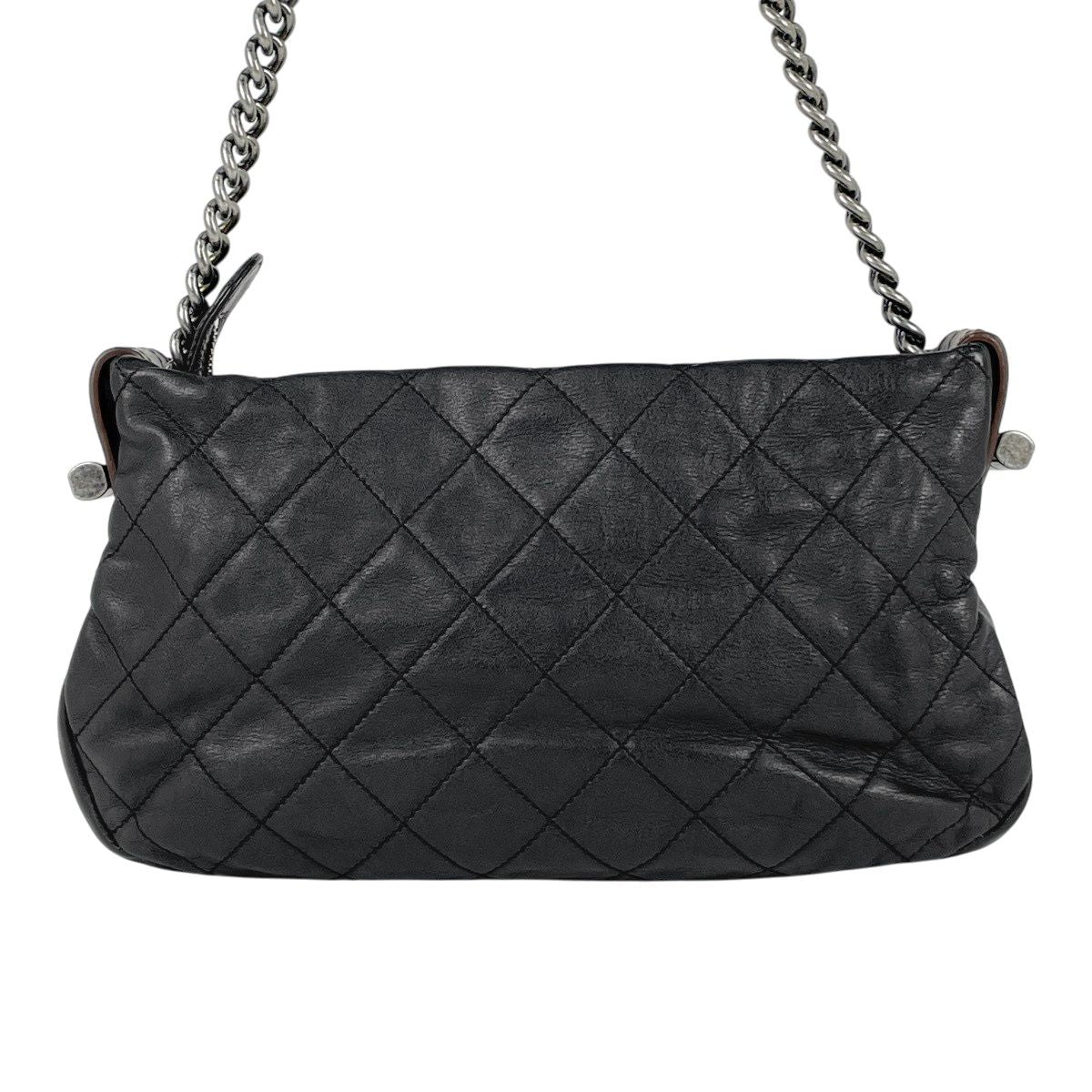 Chanel CC Logo Chain Shoulder Bag Quilted Leather Black — view 3
