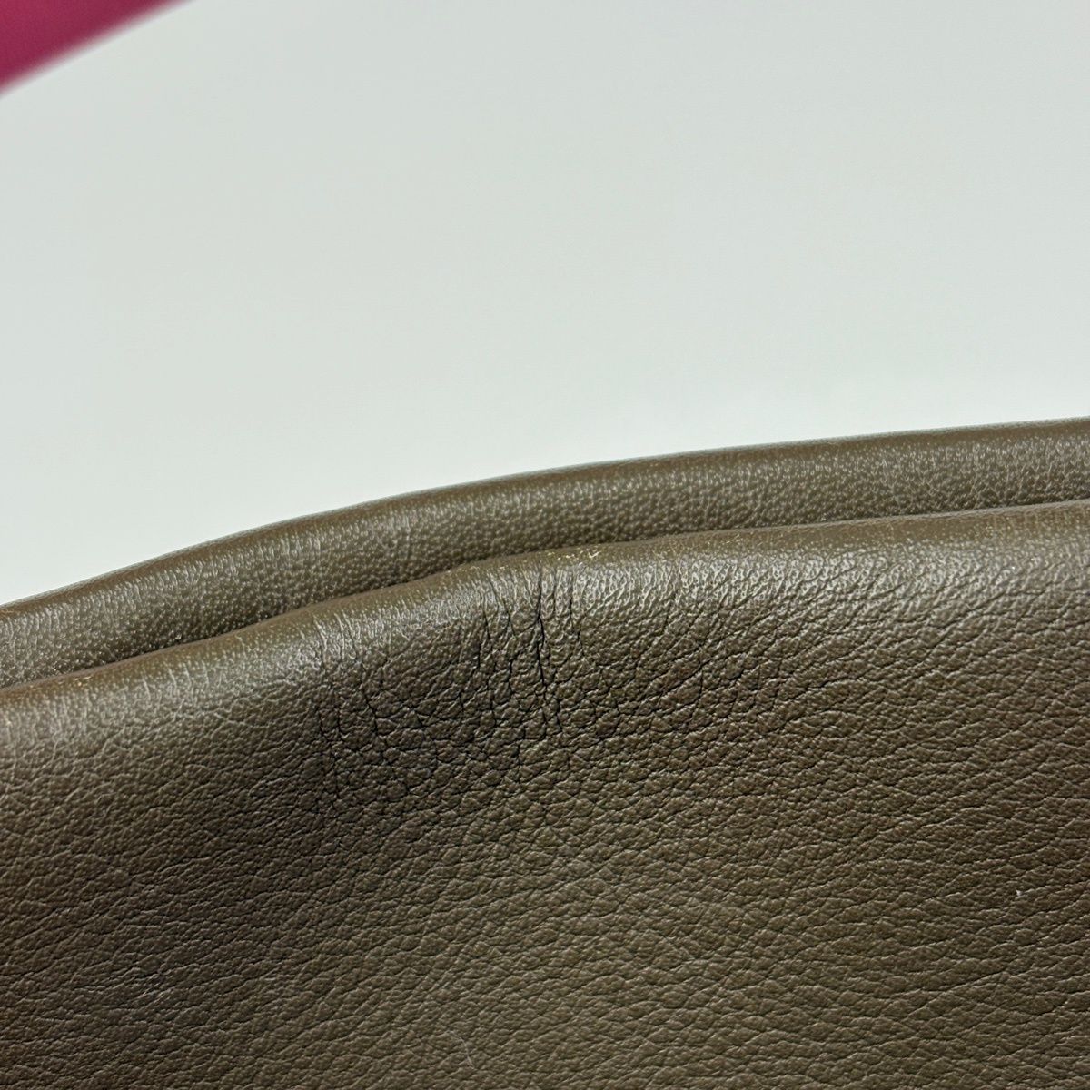 Louis Vuitton Tui Roulis Besace 2-Way Shoulder Bag Monogram Brown Green — view 4
