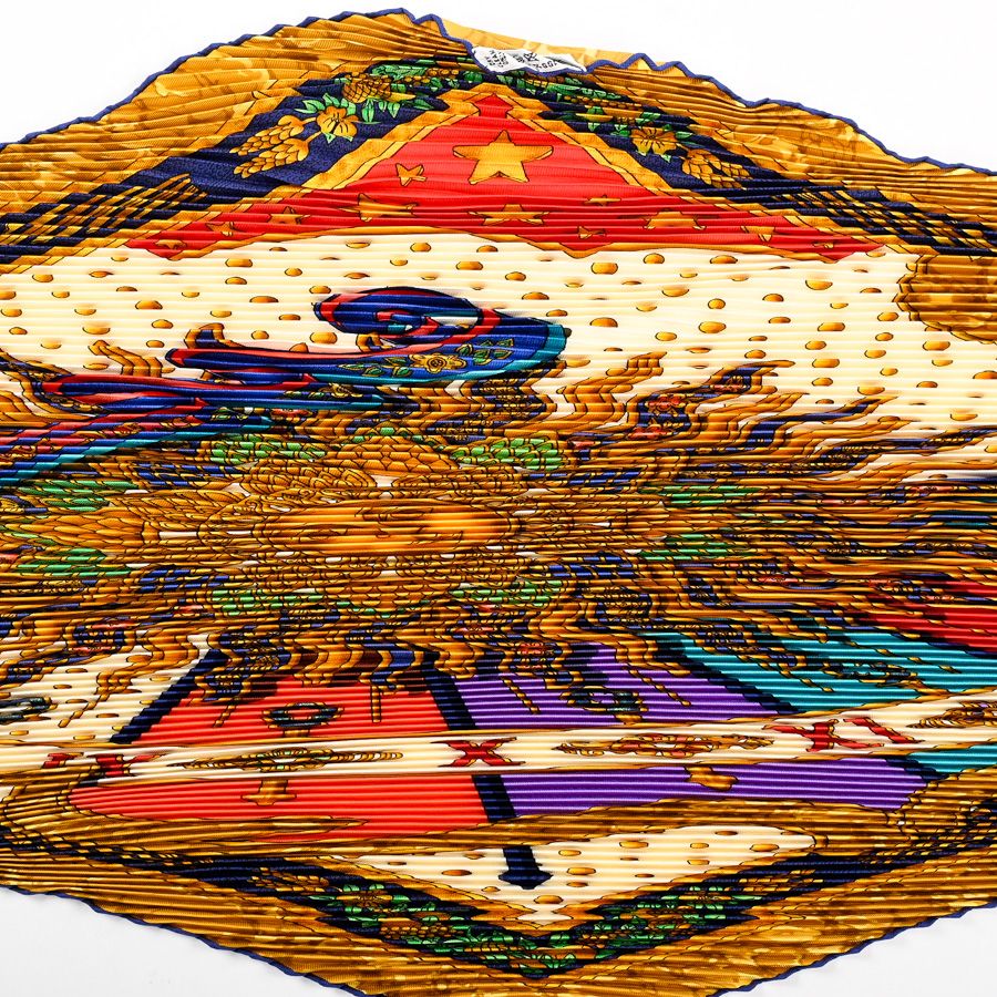 Hermes Scarf Pleats Carre — view 3