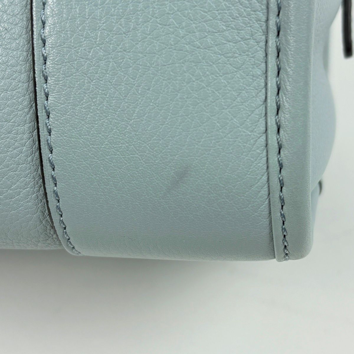 Loewe Amazona 28 Limited Edition Leather Light Blue Handbag — view 3