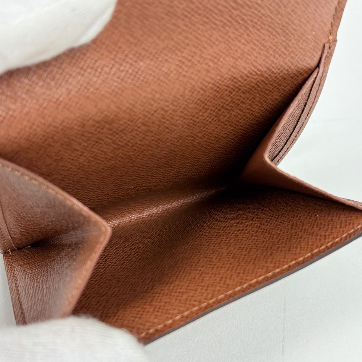 Louis Vuitton Porte Monet Billets Cult Cles Hook Monogram Brown Wallet — view 4