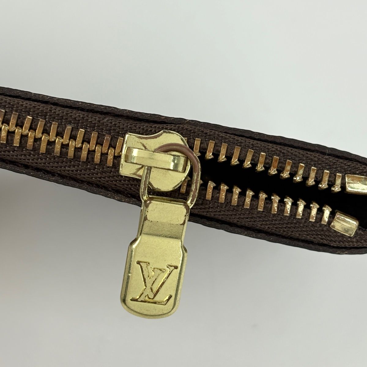Louis Vuitton Pochette Cles Key Ring Coin Case Damier Brown — view 4