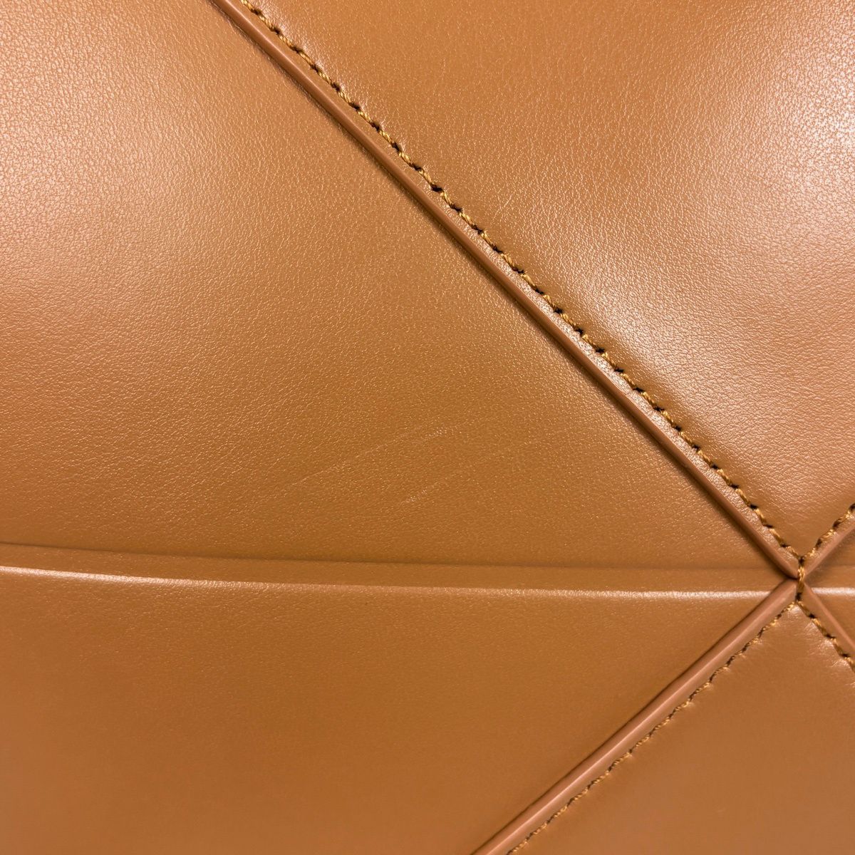 Loewe Puzzle Fold Tote Leather Camel — view 5
