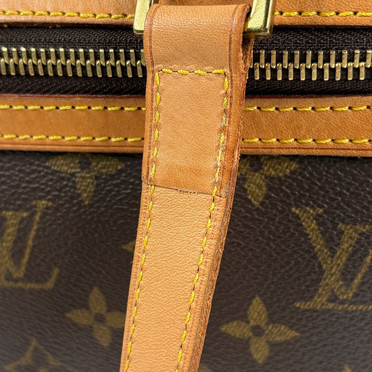 Louis Vuitton Cite GM Shoulder Bag Monogram Brown — view 4