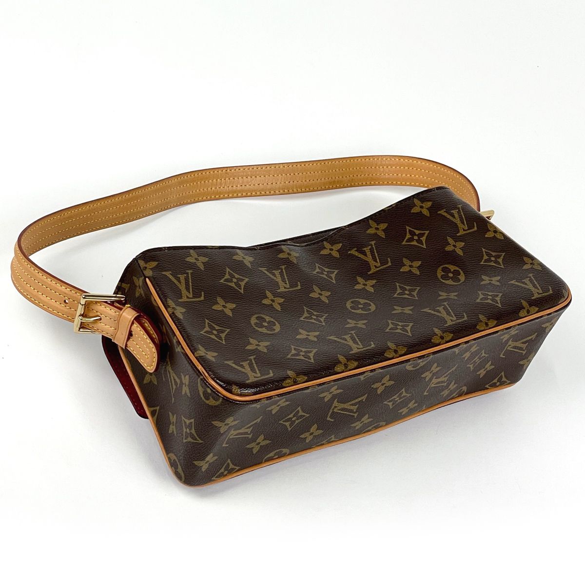 Louis Vuitton Viva-Cite MM Shoulder Bag Monogram Brown — view 2