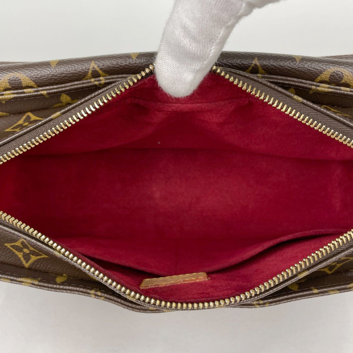 Louis Vuitton Viva-Cite MM Shoulder Bag Monogram Brown — view 8