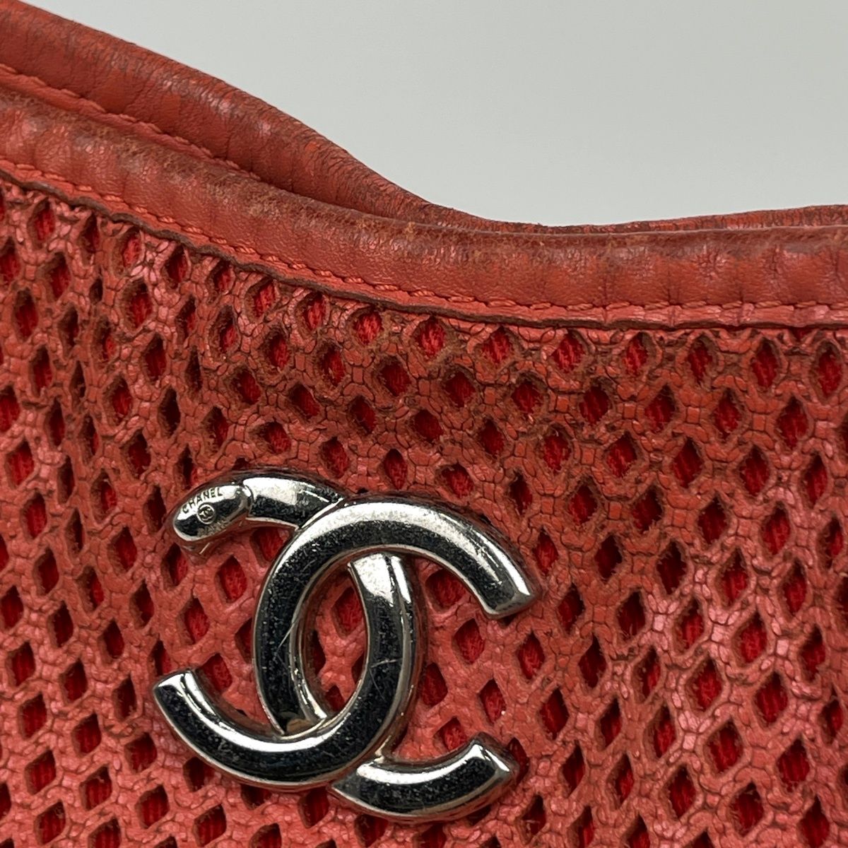Chanel CC Logo Chain Shoulder Bag French Viera Perforated Leather Orange — view 4