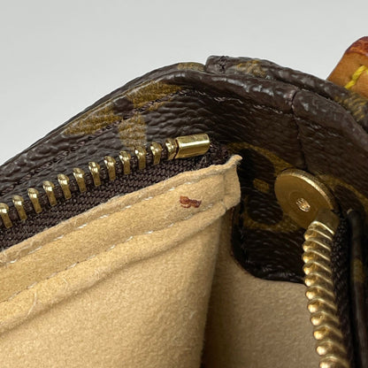 Louis Vuitton Looping MM Shoulder Bag Monogram Brown — view 7