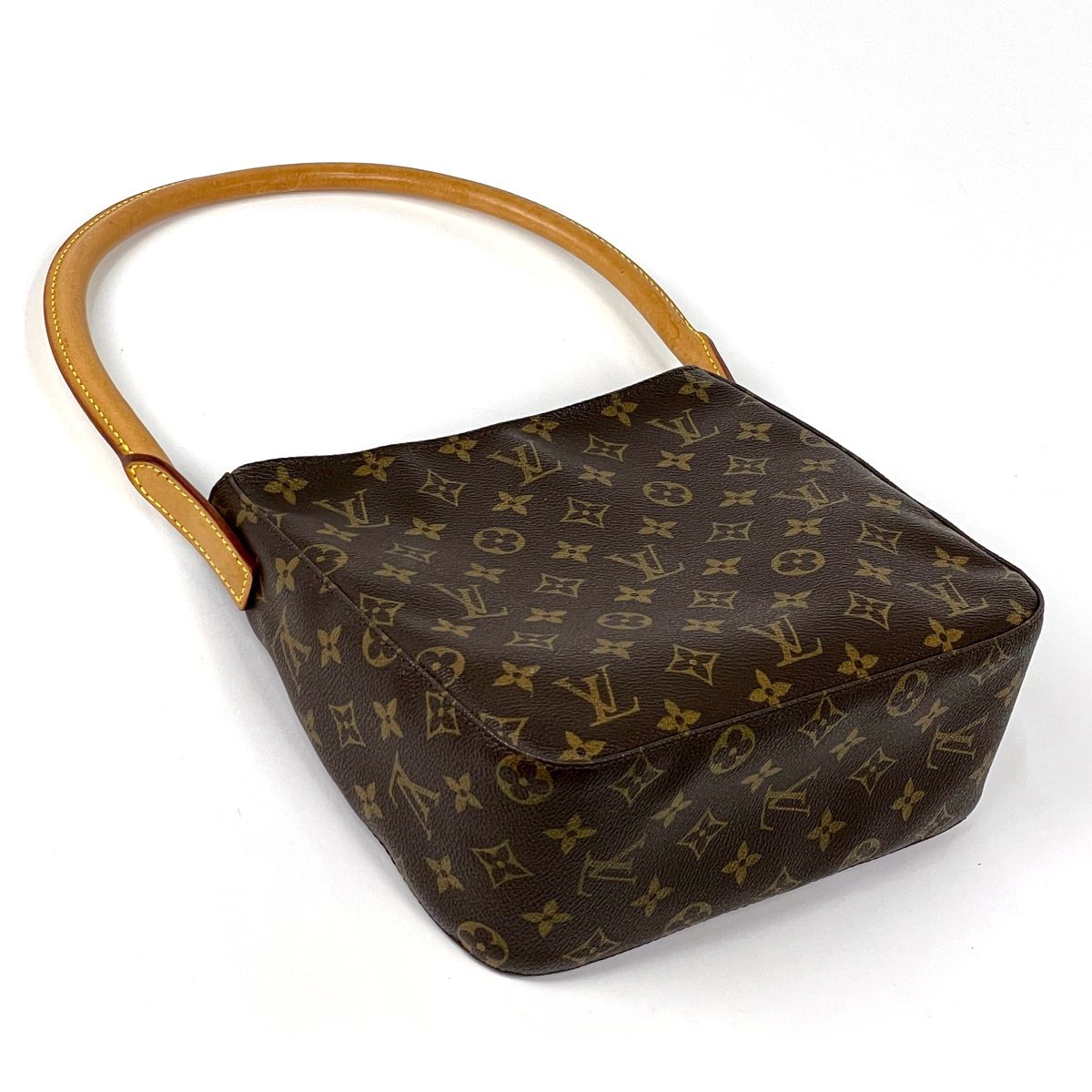 Louis Vuitton Looping MM Shoulder Bag Monogram Brown — view 2