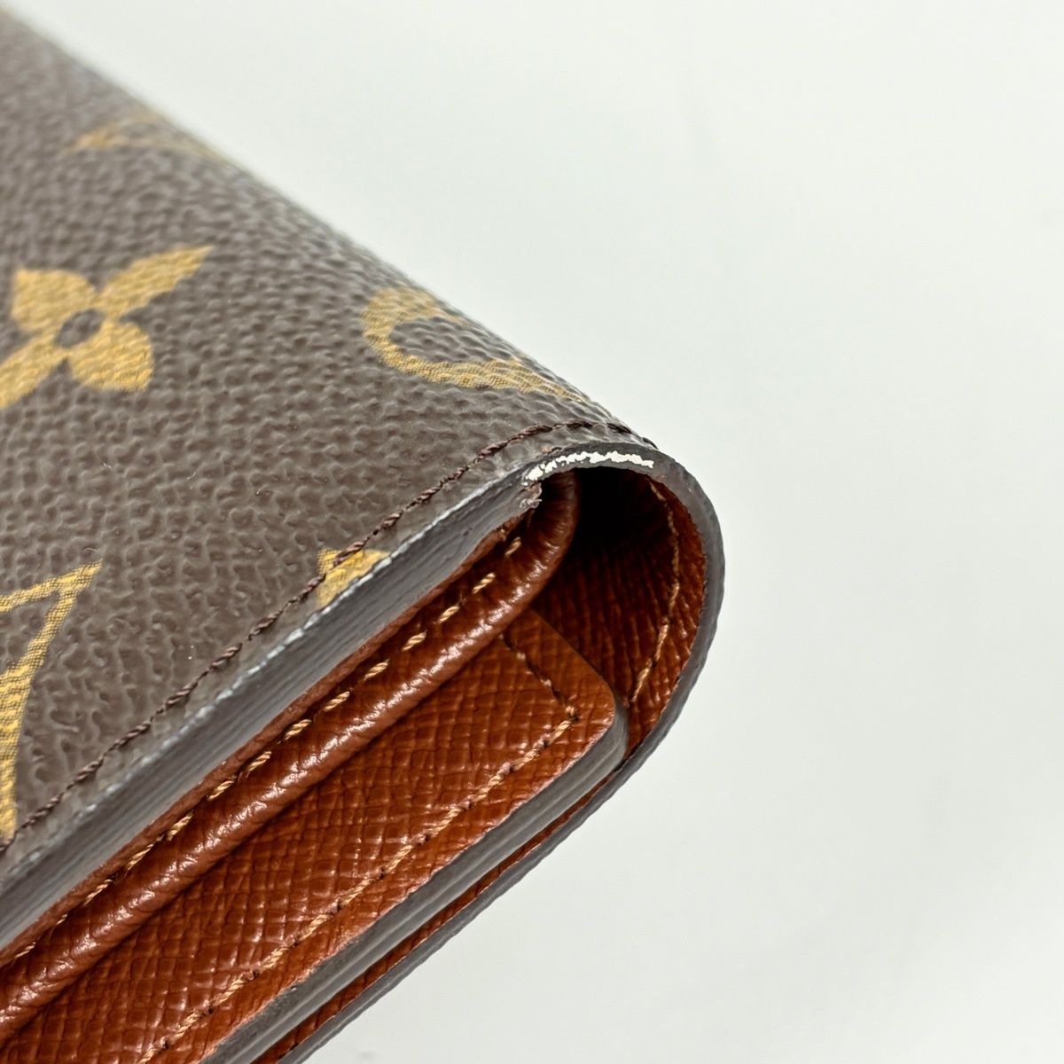 Louis Vuitton Porte Tresor International Trifold Wallet Monogram Brown — view 3
