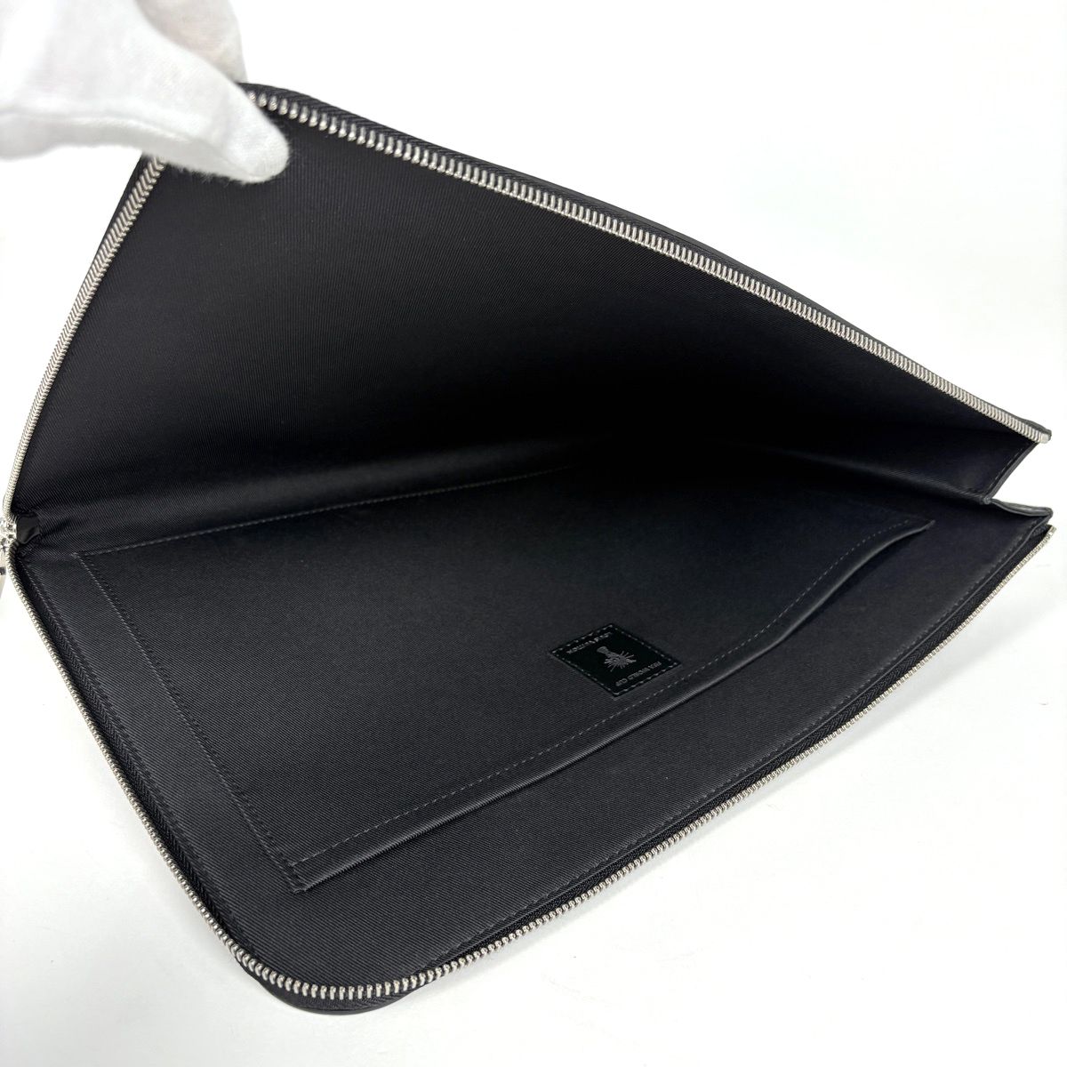 Louis Vuitton Pochette Jour GM Fifa World Cup Document Case Epi Noir Clutch — view 8