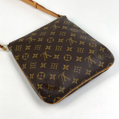 Louis Vuitton Musette Salsa Short Shoulder Bag Monogram Brown — view 2