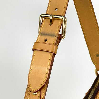 Louis Vuitton Thames PM Shoulder Bag Monogram Brown — view 7