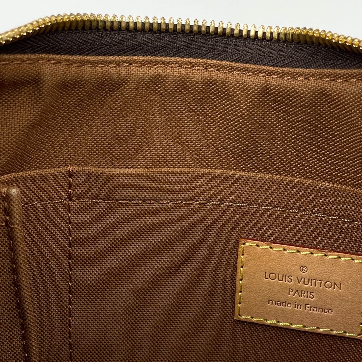 Louis Vuitton Thames PM Shoulder Bag Monogram Brown — view 9