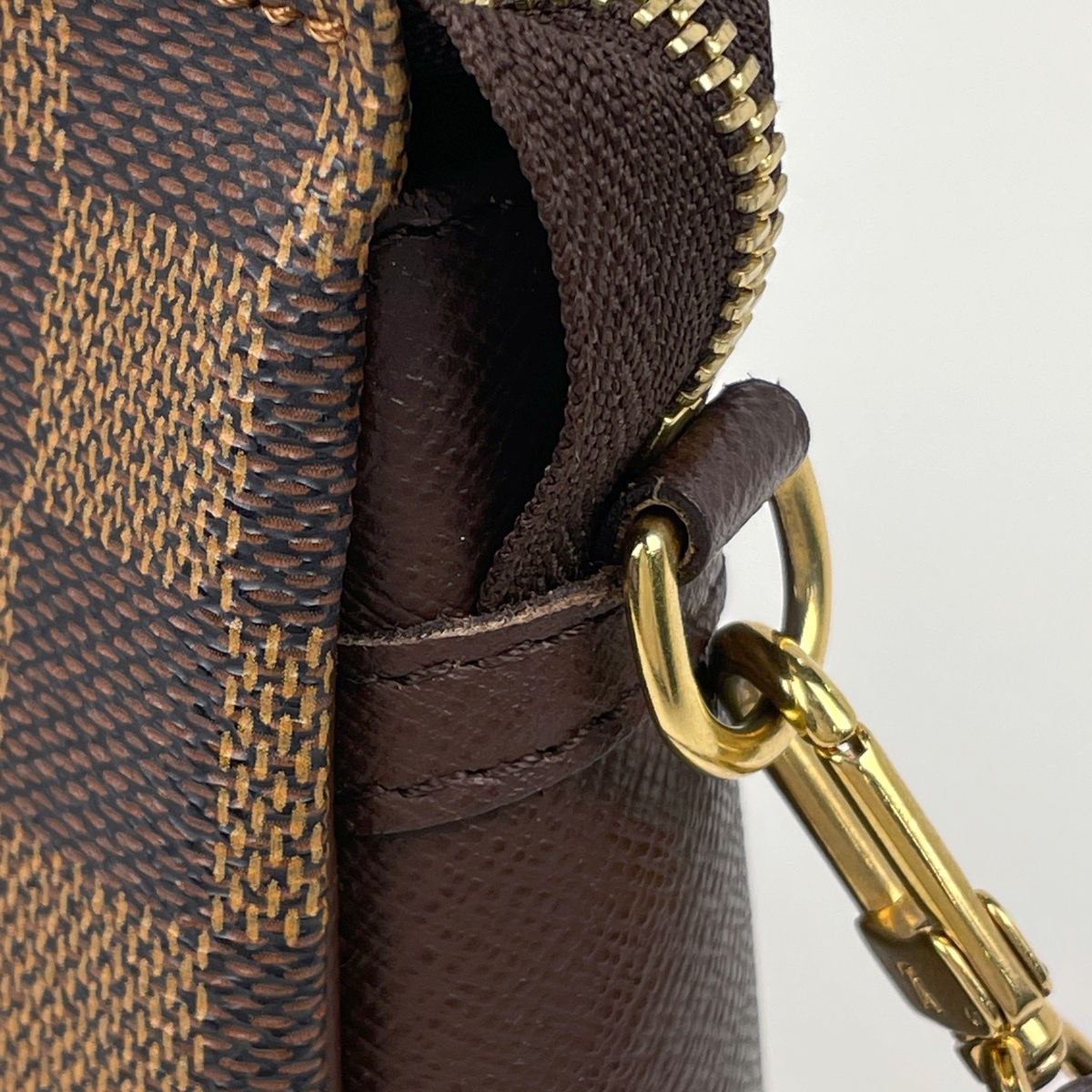 Louis Vuitton Trousse Makeup Pouch Damier Brown — view 4