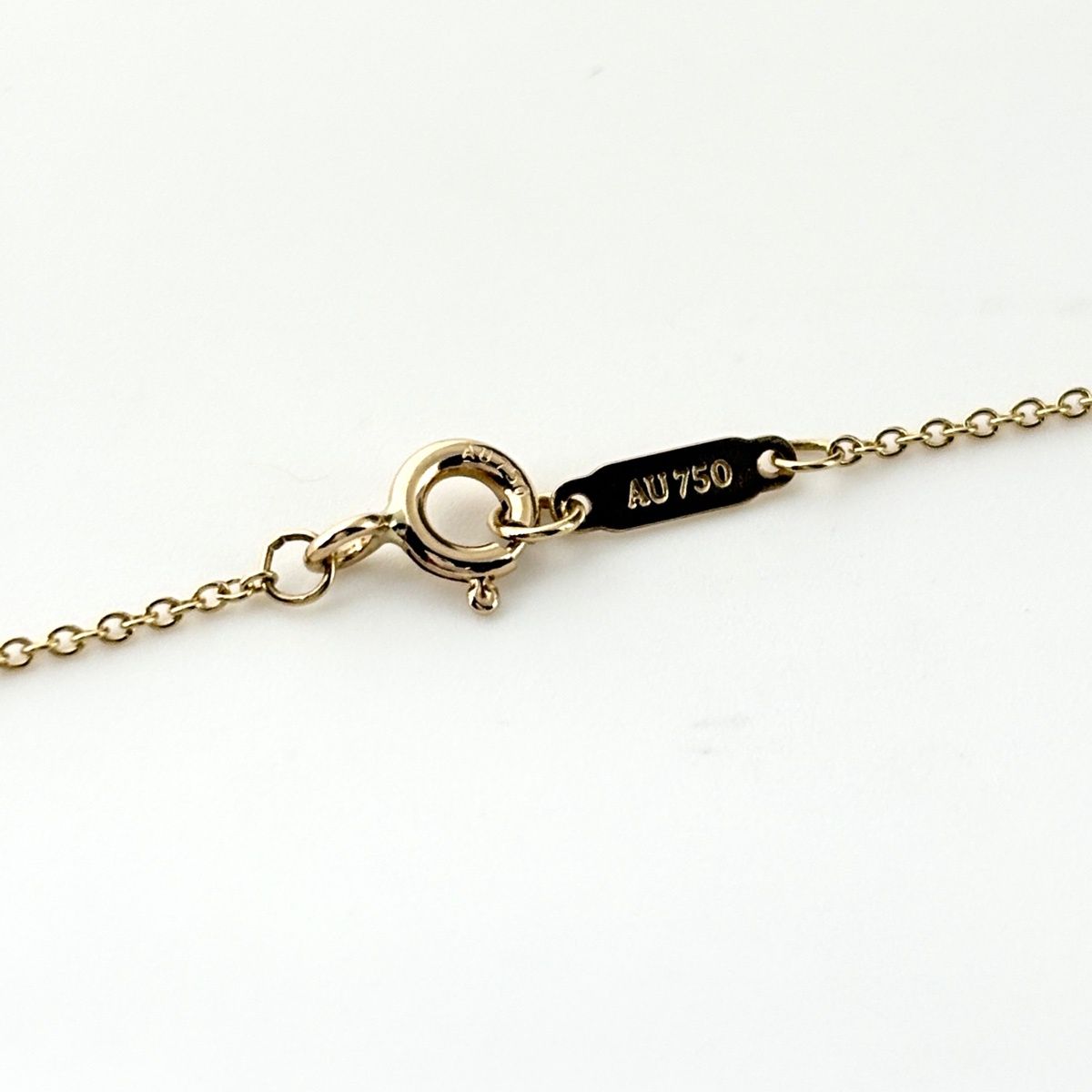Tiffany & Co Daisy Key Necklace YG Yellow Gold Pendant Melee Diamond Flower — view 5