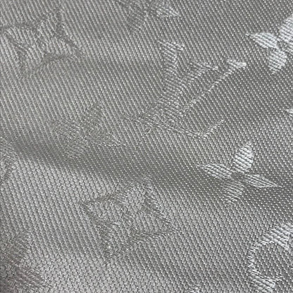 Louis Vuitton Shawl Monogram Large Wool Beige Scarf — view 5