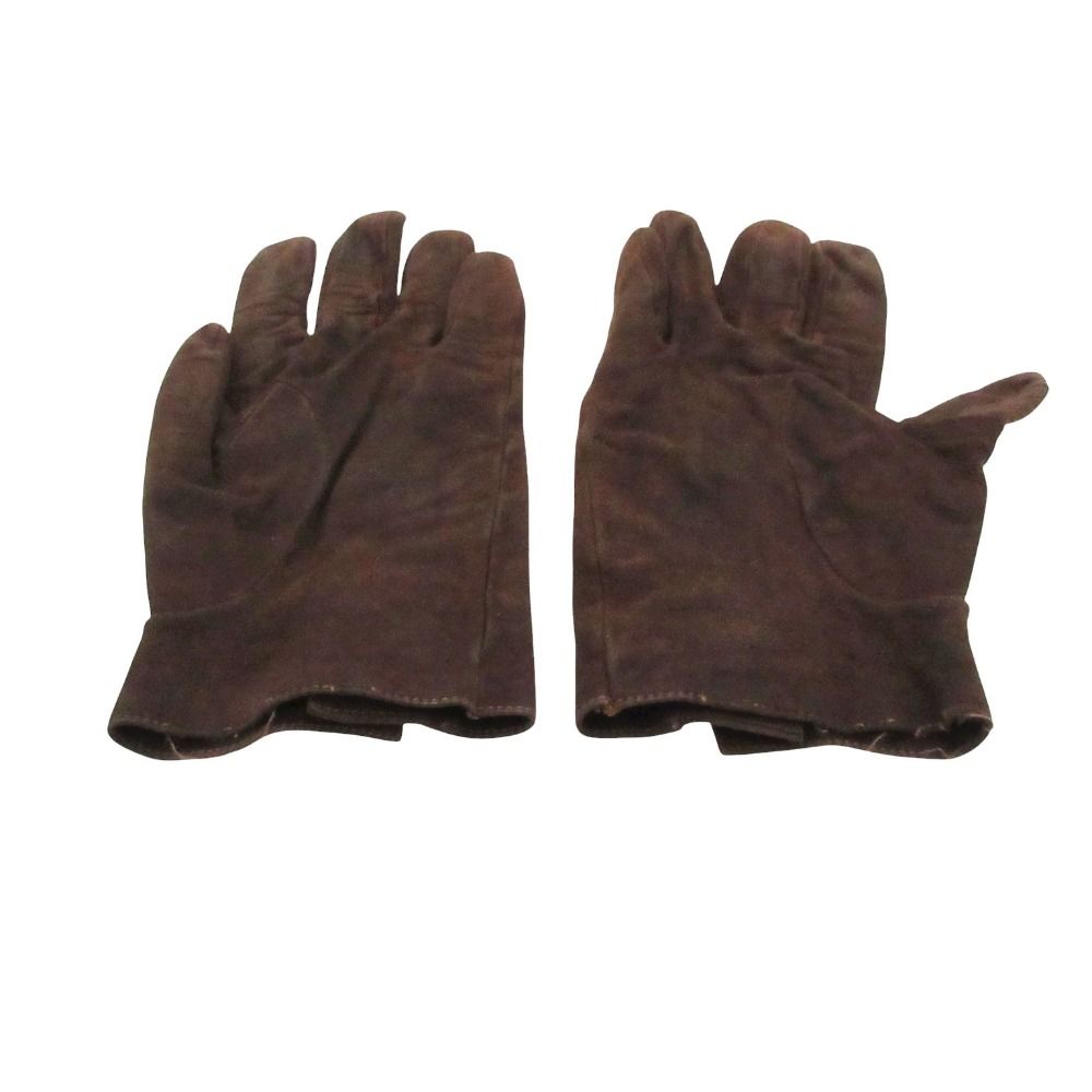 Chanel Gloves Turnlock Suede Leather Brown — view 4