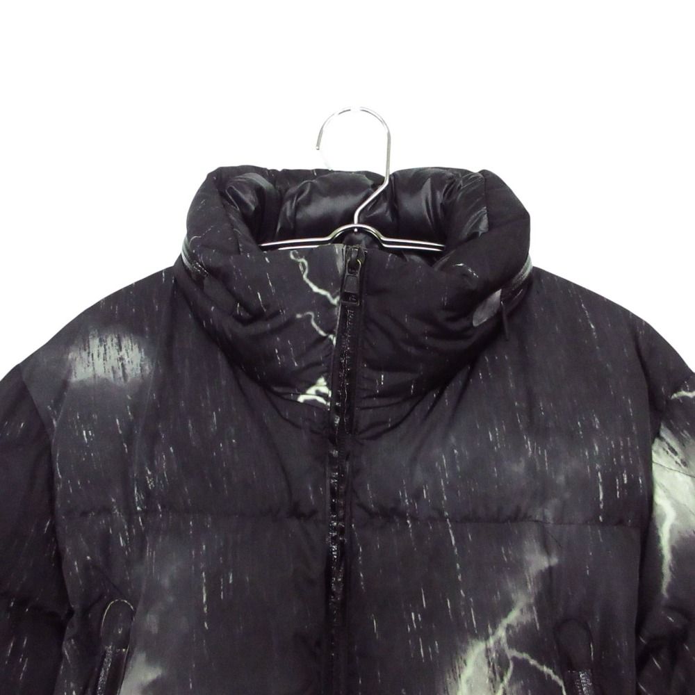 Moncler Fabas Down Coat Lightning Bolt Thundercloud Black — view 7