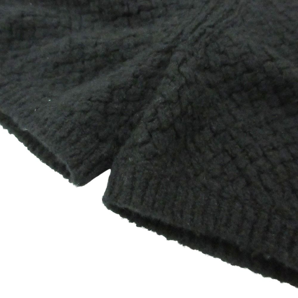 Chanel Knit Shorts CC Logo Gold Button Black — view 3