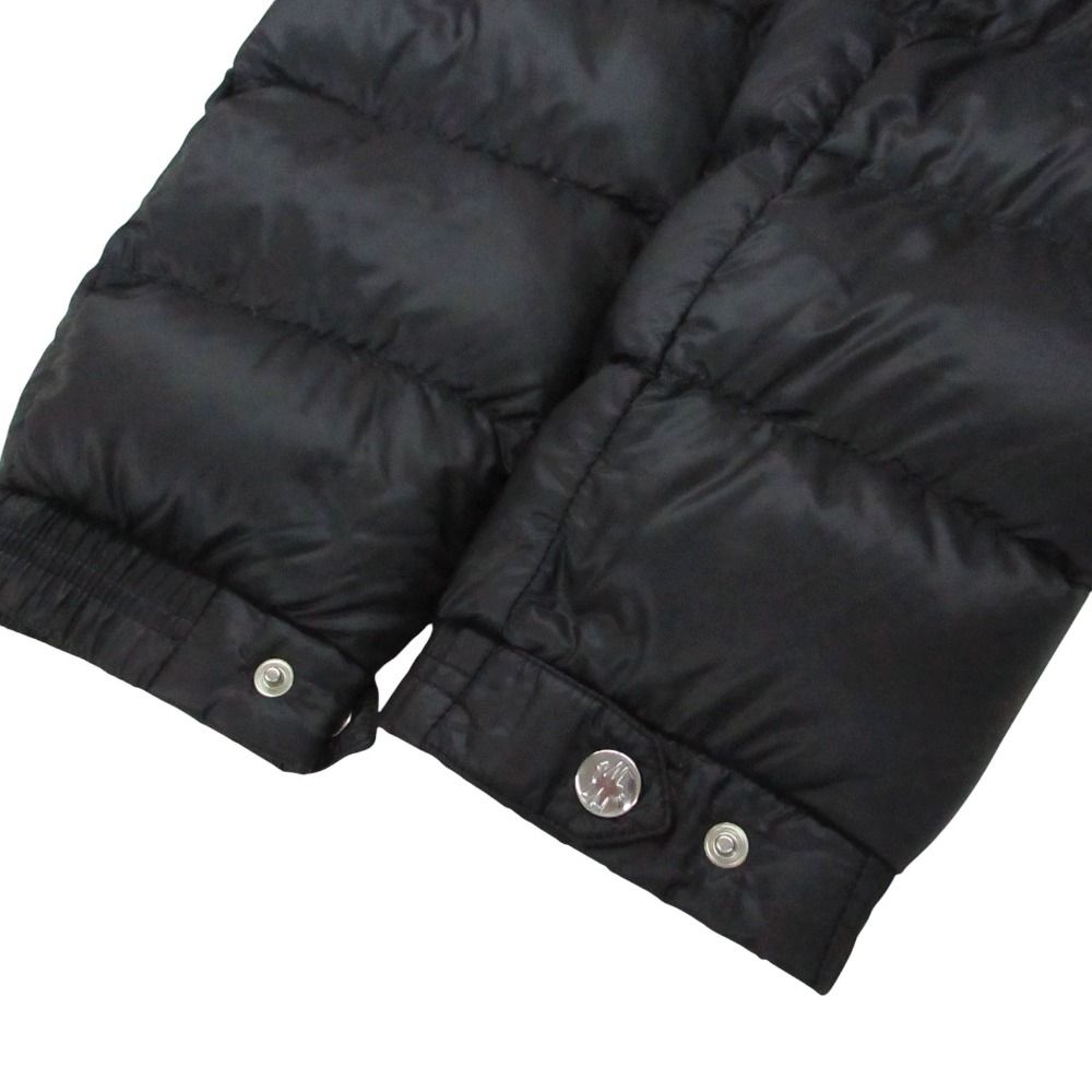 Moncler Bramant Down Jacket Double Logo Patch Nylon Hooded Black — view 8